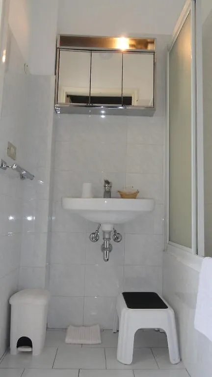 ** Aparthotel Residence Giusti 6 Milan Italy