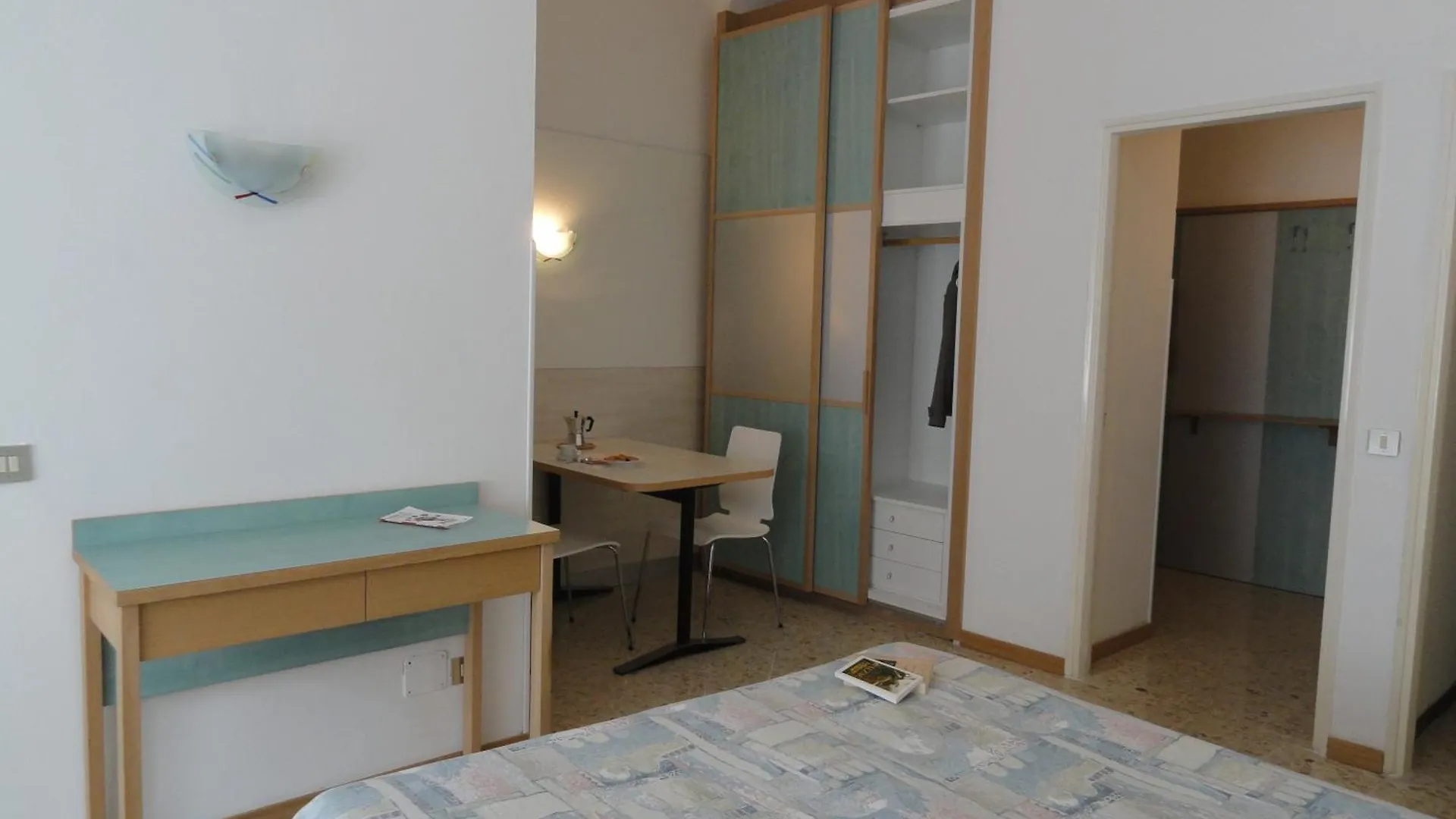 Residence Giusti 6 Milan Italy