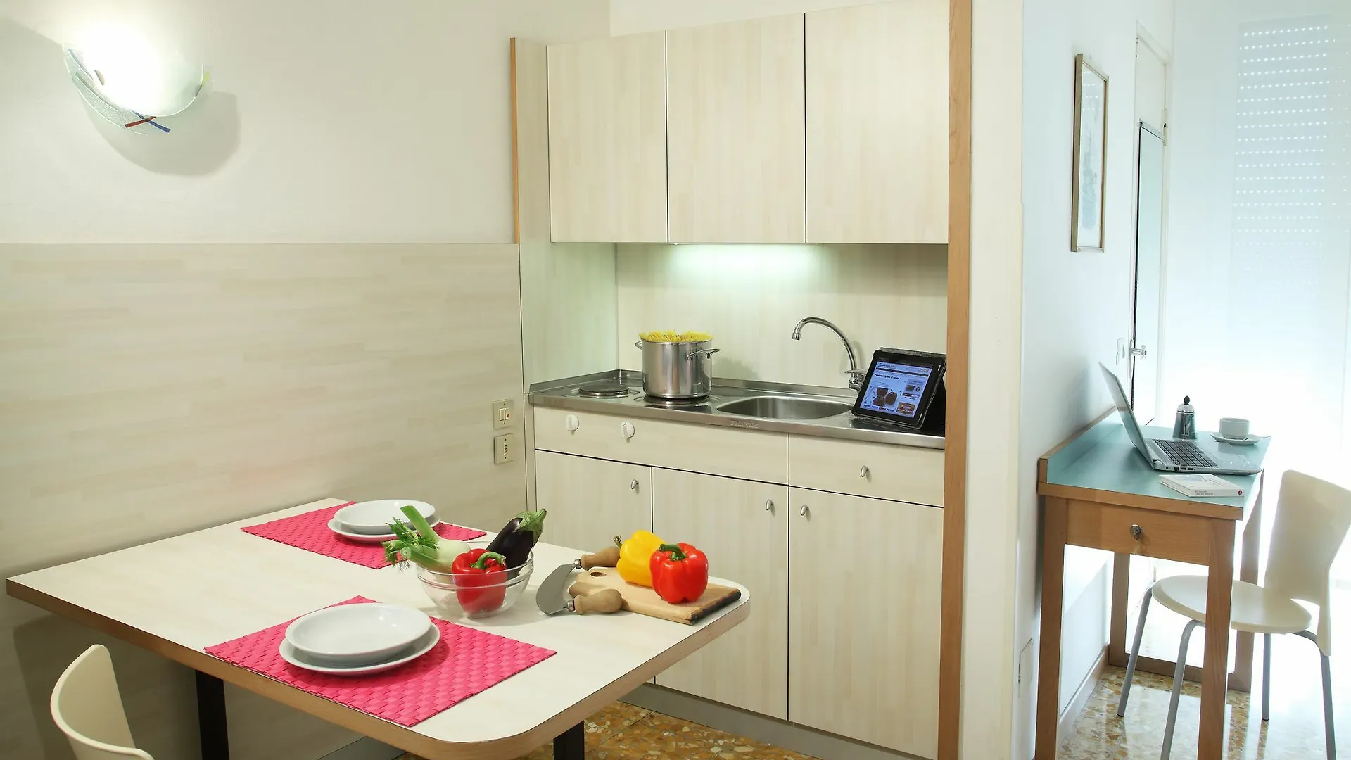 Aparthotel Residence Giusti 6 Milan