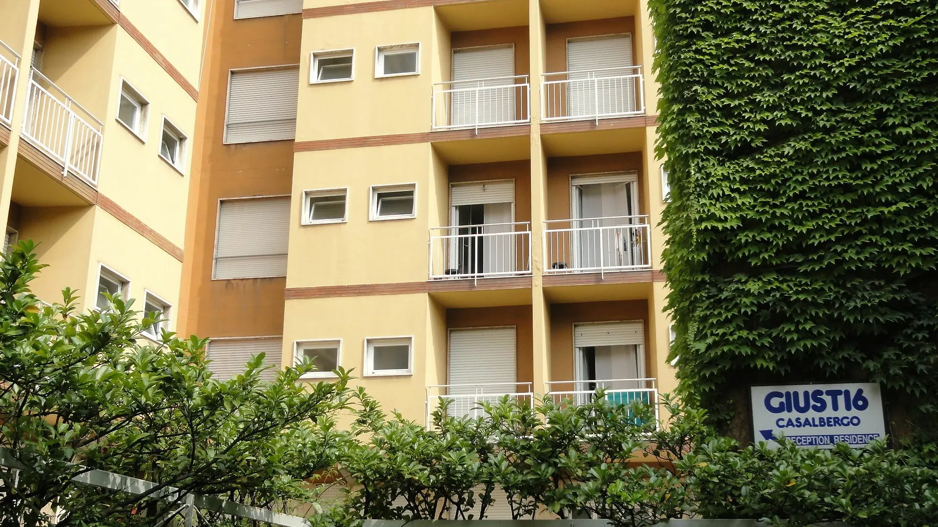 ** Апарт-отель Residence Giusti 6 Милан Италия