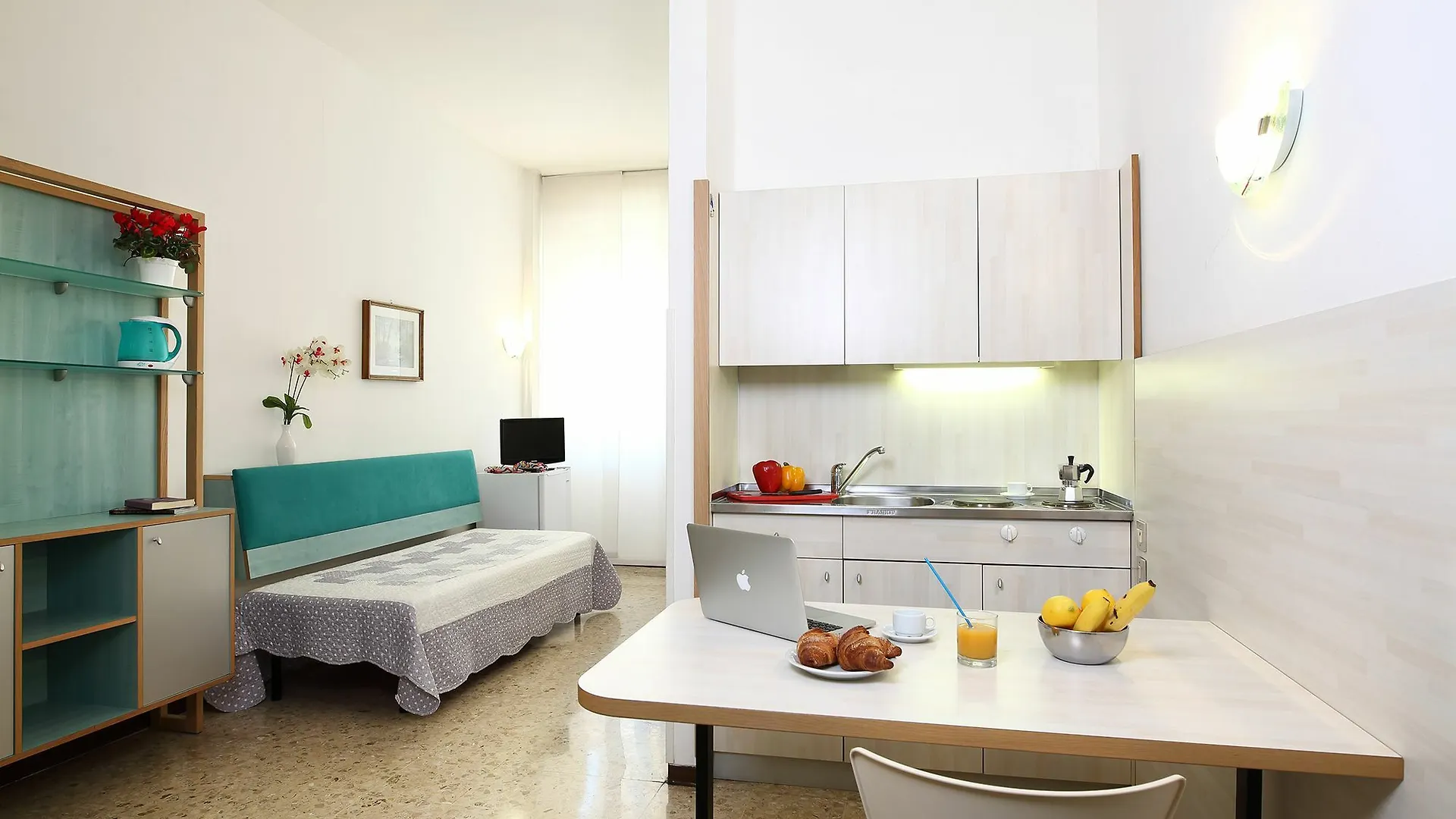 Residence Giusti 6 Милан 2*,